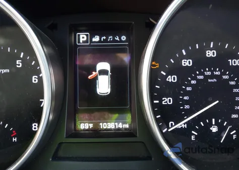 2017 Hyundai Santa Fe Sport 2.0T Ultimate z USA, uszkodzony, nr VIN 5XYZW4LAXHG384750